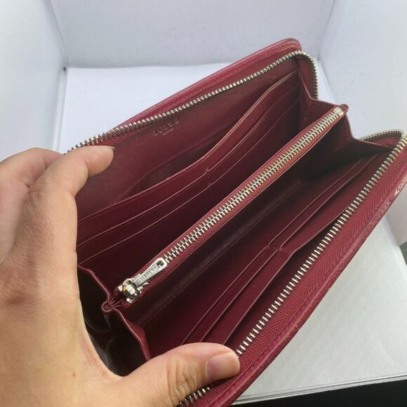 Authentic Loewe Pinkish Red Leather Zip Around Designer Wallet / Clutch - Picture 9 of 10